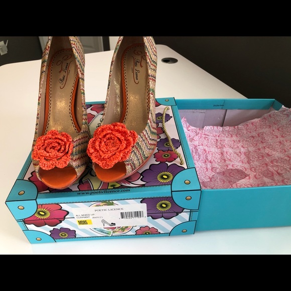 Poetic License ALL MIXED UP high heel-sz 8.5 - Picture 7 of 10